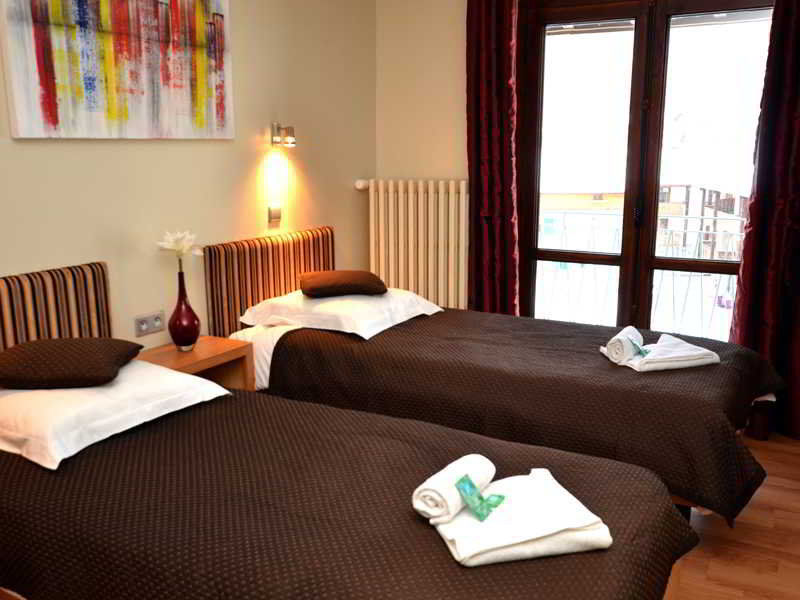 Hotel Rhodos Morzine Avoriaz Exterior photo